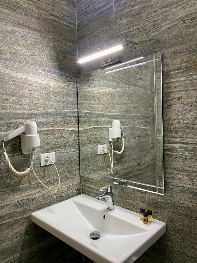 Hotel Bojko Wlora Zewnętrze zdjęcie