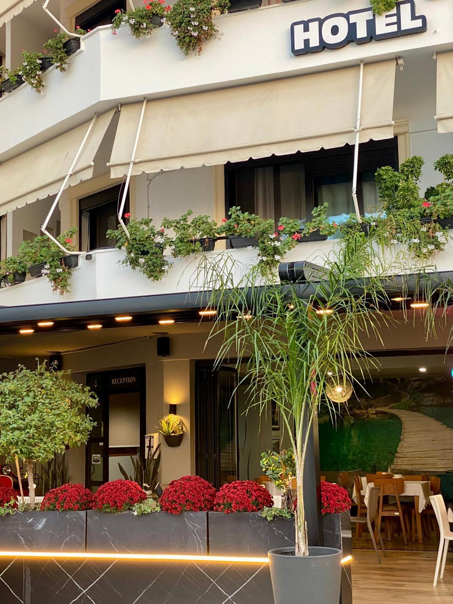 Hotel Bojko Wlora Zewnętrze zdjęcie